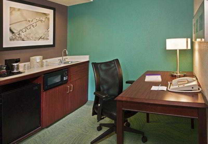 Springhill Suites By Marriott Richmond North/Glen Allen Exterior photo